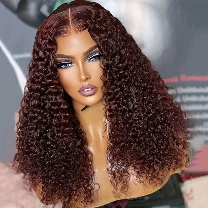 Vietnam bone straight wigs and braided hair in Alimosho Lagos